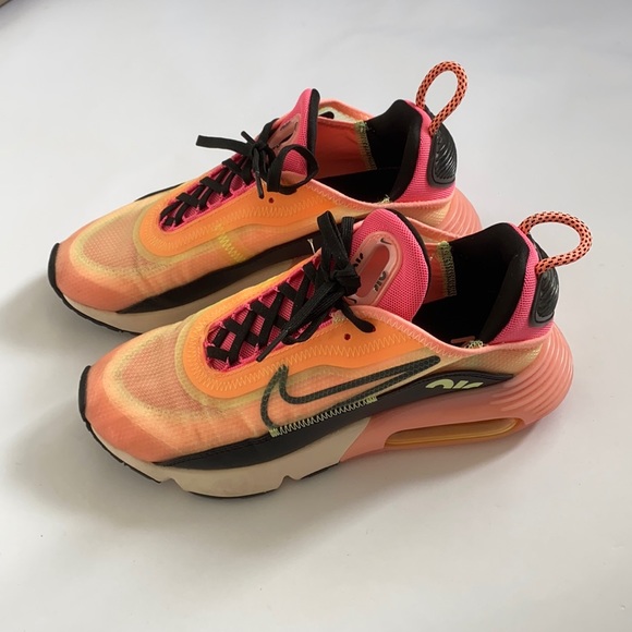 Nike Air Max 2060